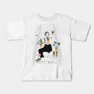 Beauty Everywhere Kids T-Shirt